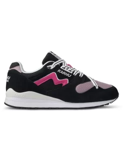 Karhu Synchron Classic - Jet Black Cabaret