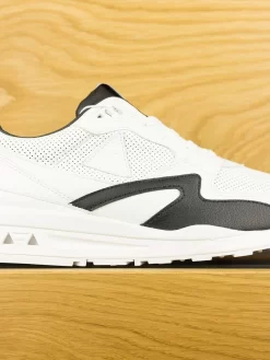 Le Coq Sportif LCS R800 Made In France 'Smoking' - Optical White Black -ActiveWear Haven le coq sportif lcs800 smoking white 04