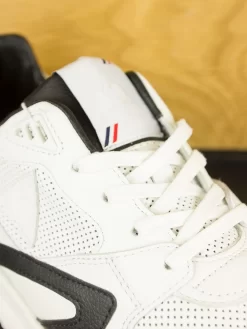 Le Coq Sportif LCS R800 Made In France 'Smoking' - Optical White Black -ActiveWear Haven le coq sportif lcs800 smoking white 06