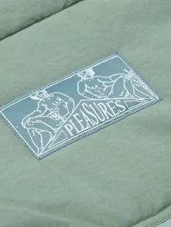 Pleasures Kerosene Puffer Jacket - Blue -ActiveWear Haven pleasures kerosene puffer jacket blue 04